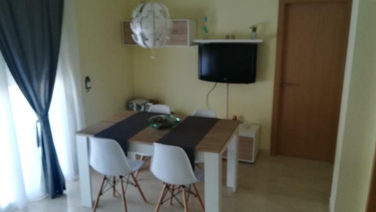 L'Apartament De La Iaia Sant Jaume d'Enveja Ngoại thất bức ảnh